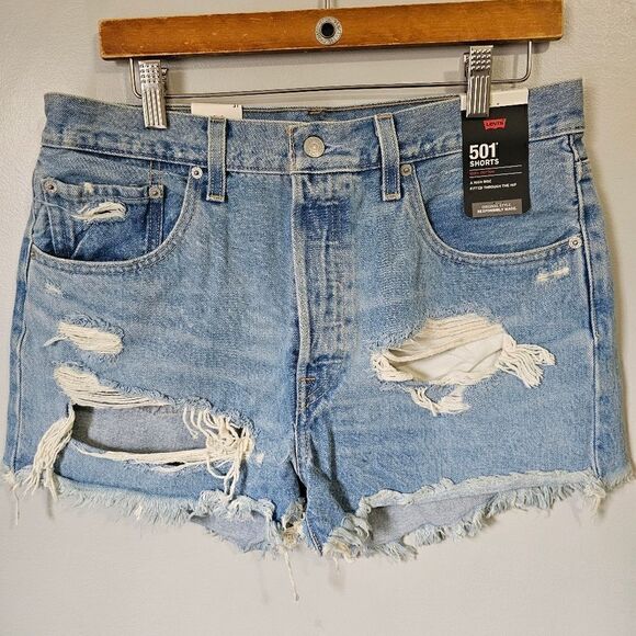NWT LEVIS 501 HIGH RISE SHORTS SIZE 31 - Picture 1 of 16